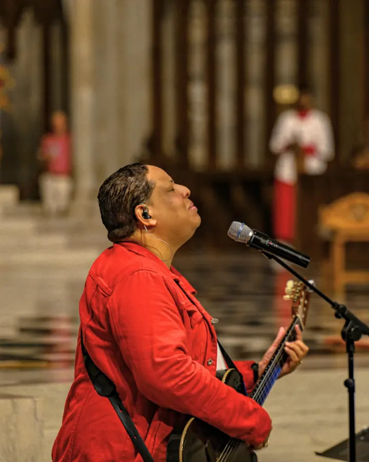 Vigilia de Pentecostés, Catedral de San Patricio